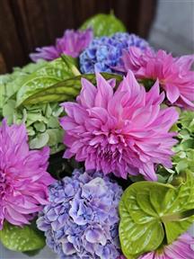 Boardroom flowers for South London business